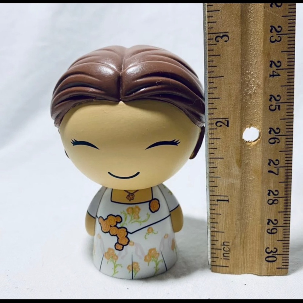 Funko Dorbz Disney Beauty and the Beast Belle - Picture 11 of 16